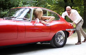 Exotische Sachwerte: Taugen Oldtimer, Teppiche und Co. als Investment-Alternative?